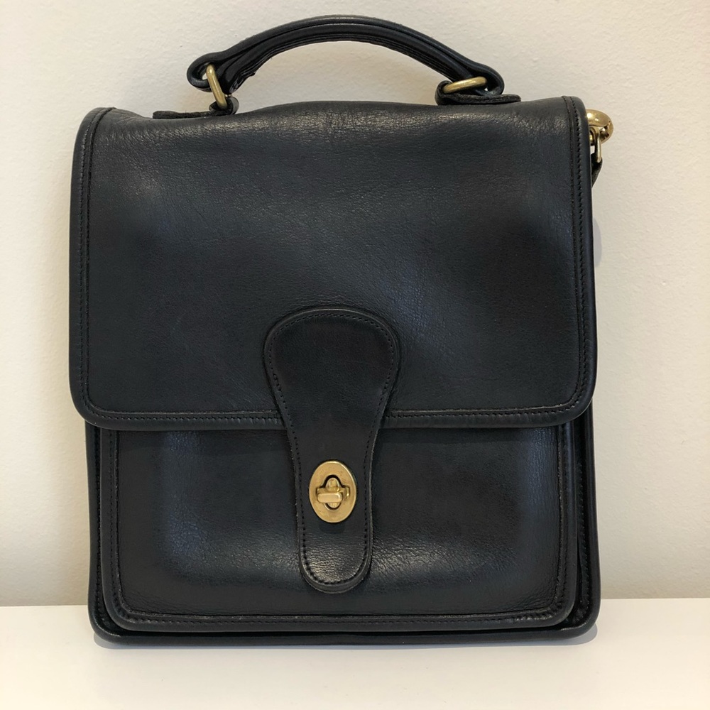Vintage leather cross-body bag (possibly Coach)